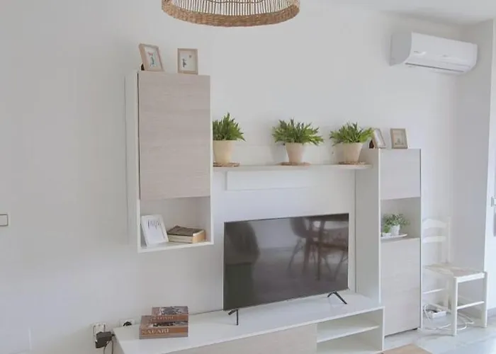 A 9 Min Centro Fuengirola